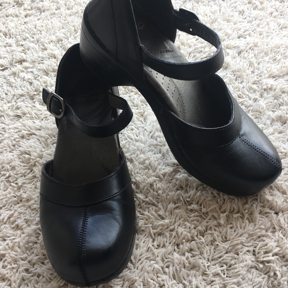 Dansko Mary Jane Leather shoes